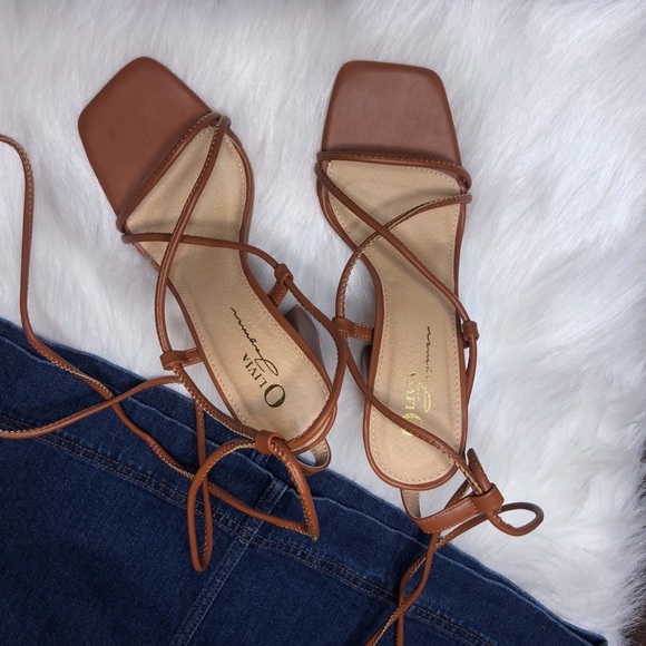 Lace up brown/tan block heels!! Just in time for spring break ☀️😍 - Picture 12 of 12